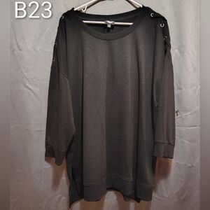 Black Oversized Sweatshirt